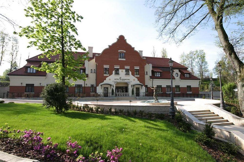 Grand Sal Hotel Wieliczka Exterior photo